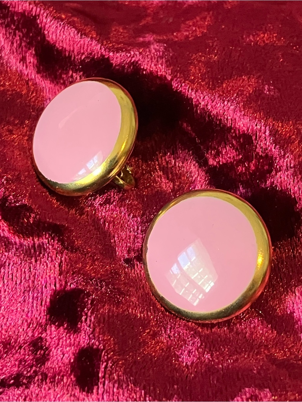 Vintage Pink & Gold-Tone Button Disc Clip-On Earrings